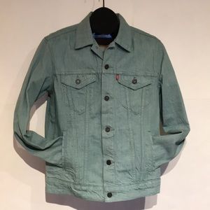 NWT Men’s Levi’s Sea Mist Denim Trucker Jacket M